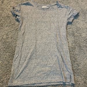 Gray tee